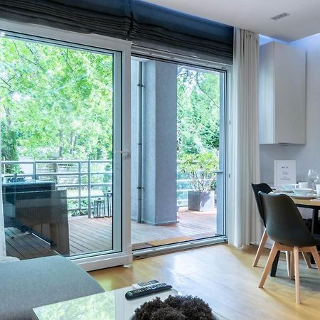 Green Spot Poznan Ngoại thất bức ảnh
