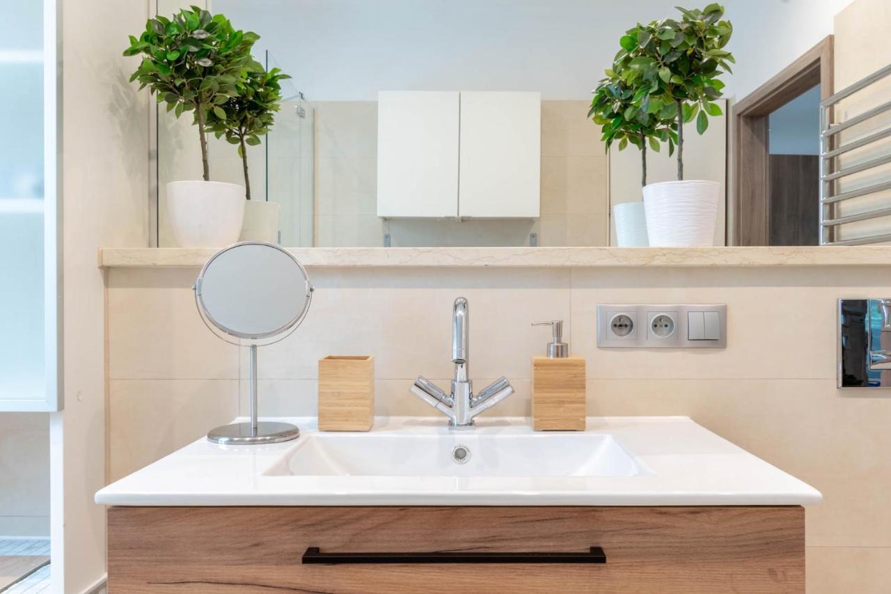 Green Spot Poznan Ngoại thất bức ảnh